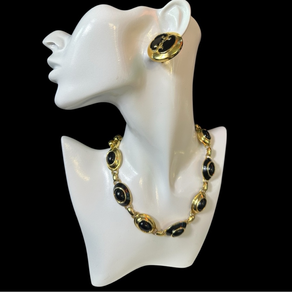 Vintage Gold and Black Jewelry Set